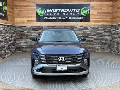 Used 2026 Hyundai Tucson SE AWD/4WD image 3