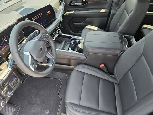 New 2026 Chevrolet Tahoe Z71 w/ Comfort Package AWD/4WD image 12