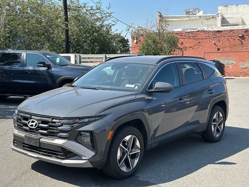 Used 2025 Hyundai Tucson SEL AWD/4WD image 1