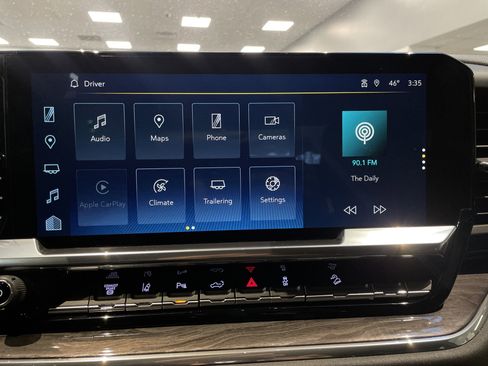 Used 2024 Chevrolet Silverado 2500 LTZ w/ LTZ Convenience Package image 22