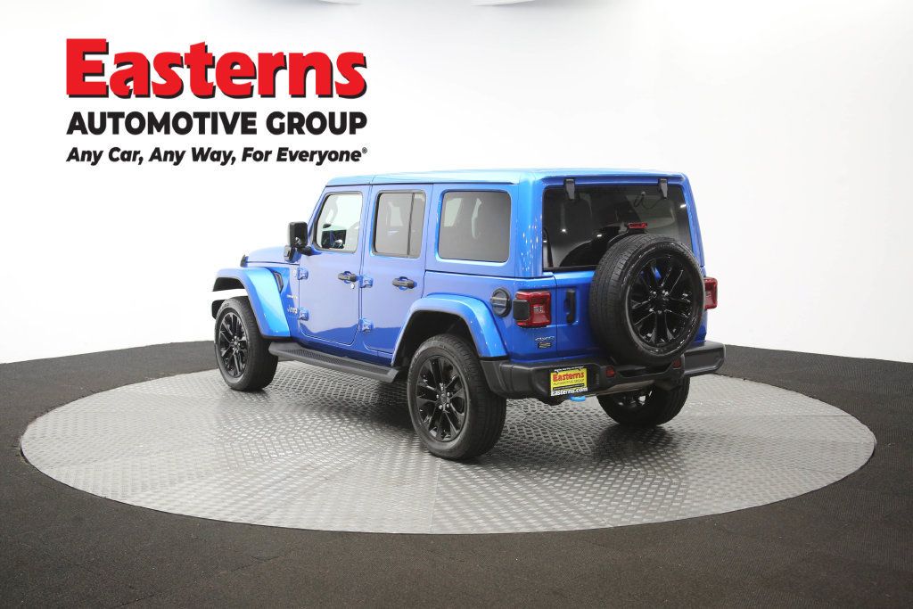 Used 2024 Jeep Wrangler Unlimited Sahara w/ Technology Group AWD/4WD image 68
