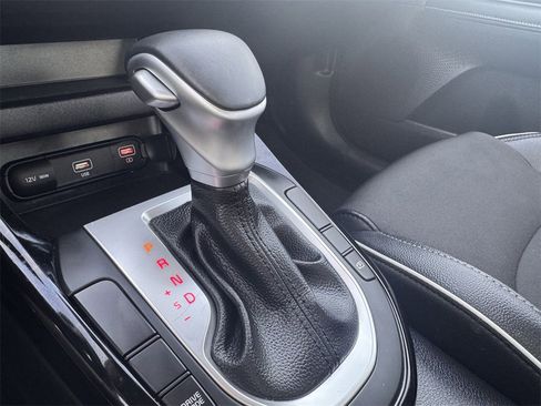 Used 2022 Kia Forte GT-Line image 19