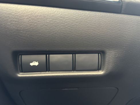 New 2027 Nissan Sentra SR FWD image 20