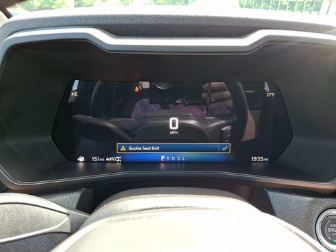 Used 2024 Chevrolet Colorado Trail Boss AWD/4WD image 19