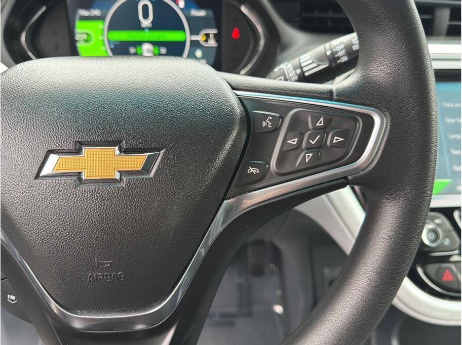 Used 2017 Chevrolet Bolt LT FWD image 12