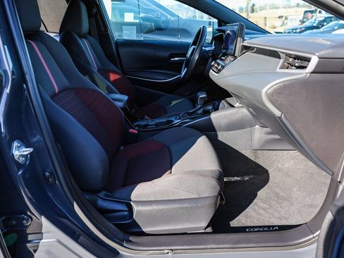 Certified 2024 Toyota Corolla SE image 7