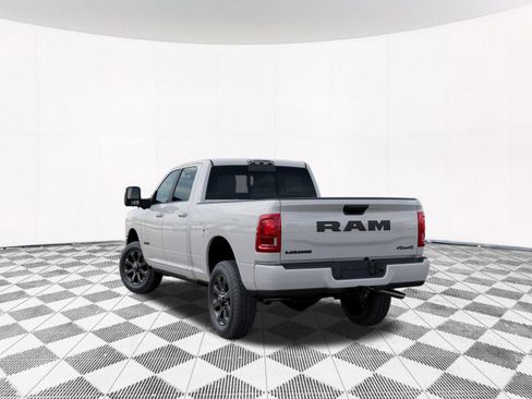 New 2026 RAM 2500 Laramie AWD/4WD image 4