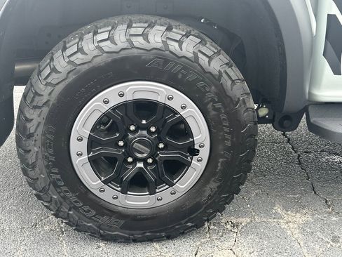 Certified 2024 Ford Ranger Raptor AWD/4WD image 17