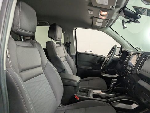 Used 2023 Nissan Frontier SV w/ Technology Package image 22