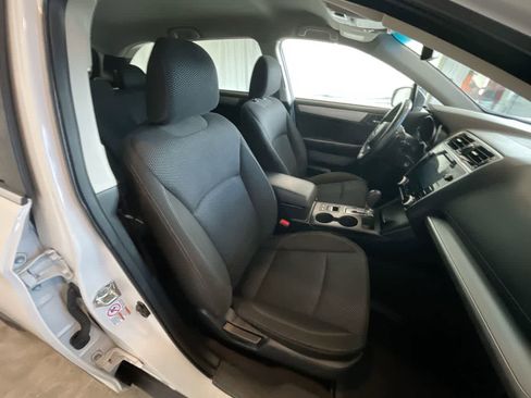 Used 2018 Subaru Outback 2.5i Premium image 24
