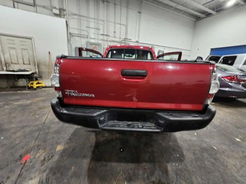 Used 2011 Toyota Tacoma 4x4 Regular Cab image 18