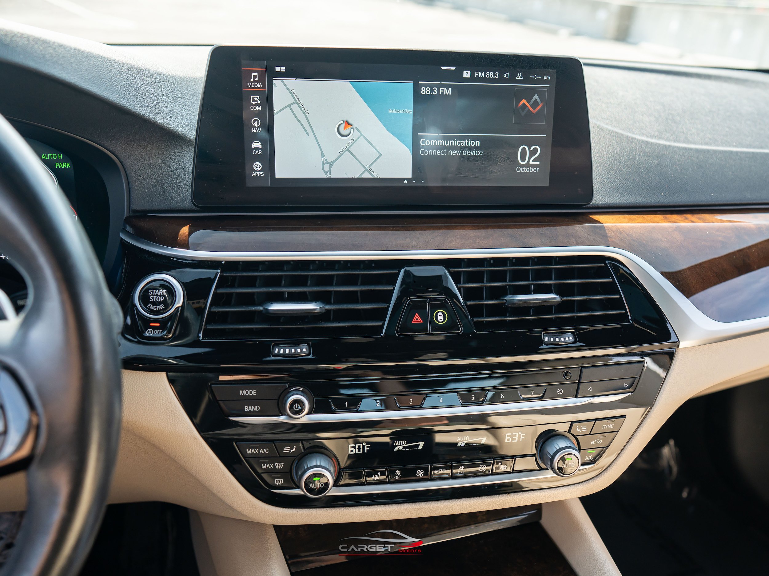 Used 2020 BMW 540i w/ Premium Package RWD image 29