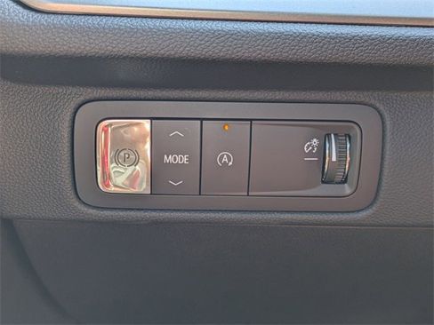 New 2026 Chevrolet Traverse LT w/ Enhanced Driving Package image 27