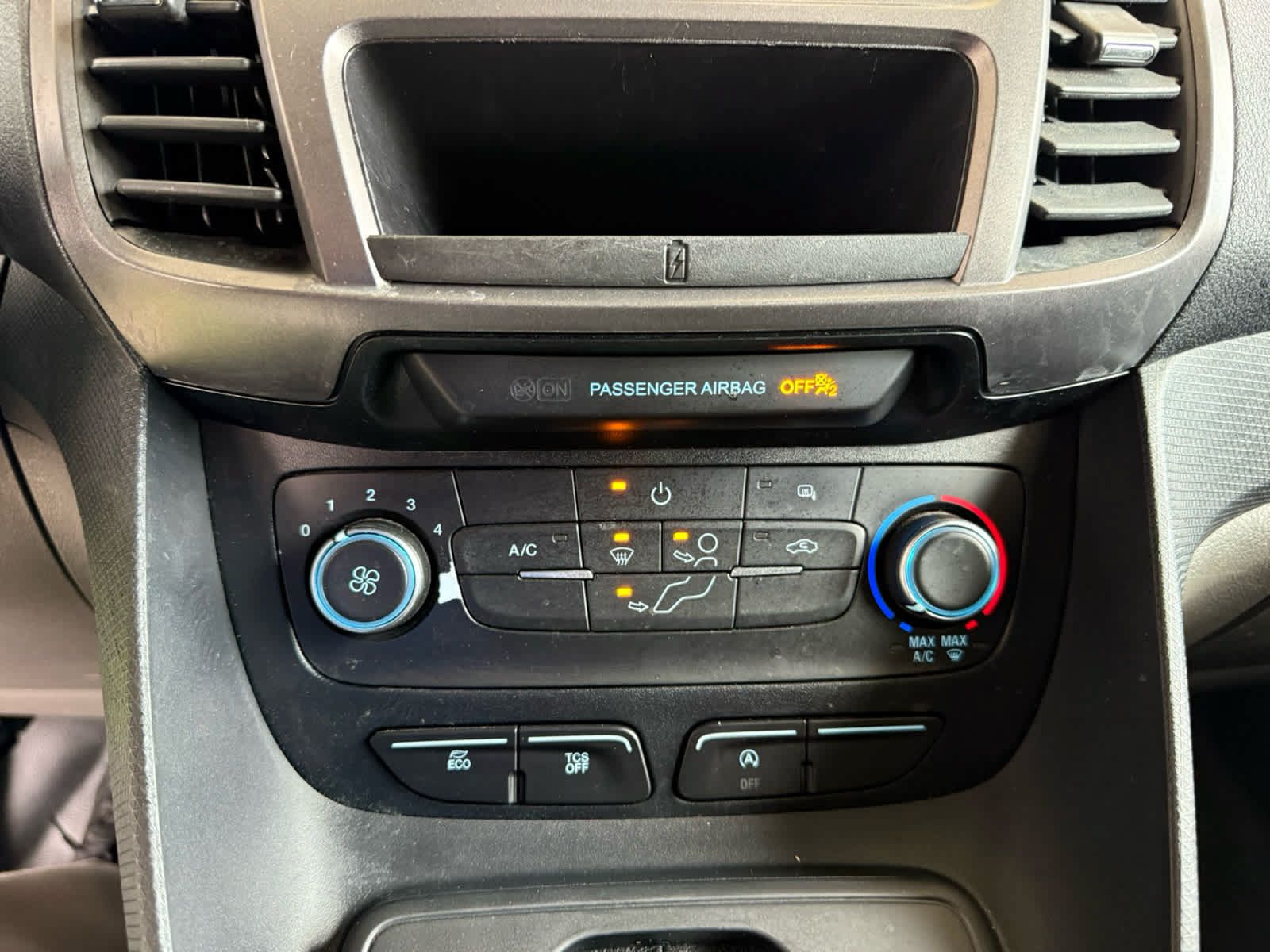Used 2020 Ford Transit Connect XL FWD image 16