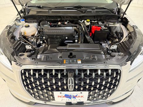 Used 2024 Lincoln Corsair Reserve image 30