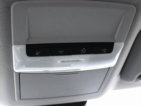 Certified 2020 Nissan Sentra SV image 41