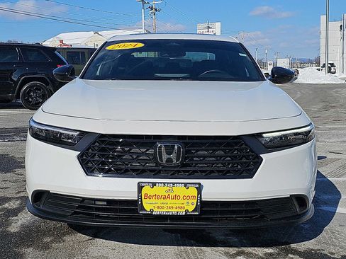 Used 2024 Honda Accord Sport image 2