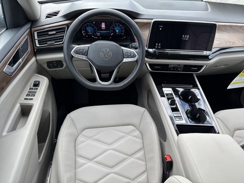 New 2026 Volkswagen Atlas SE AWD/4WD image 7