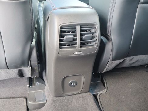 Used 2024 Ford Escape ST-Line w/ Equipment Group 301A image 28