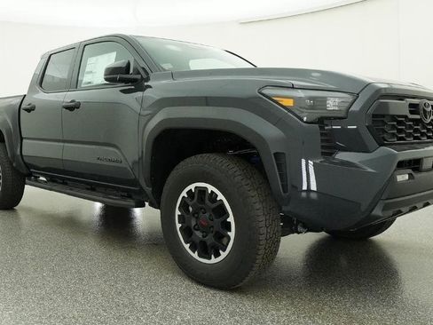 New 2026 Toyota Tacoma TRD Off-Road AWD/4WD image 16