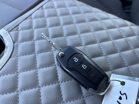 Used 2018 Ford F150 XLT image 11