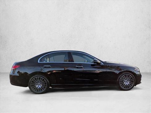 Used 2025 Mercedes-Benz C 300 Sedan image 4