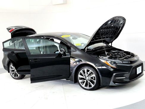 Used 2022 Toyota Corolla SE image 12