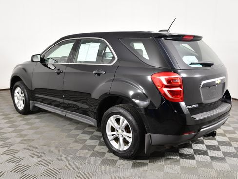 Used 2017 Chevrolet Equinox LS FWD image 8