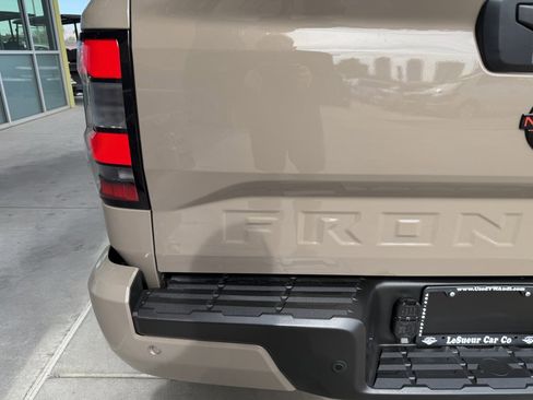 Used 2023 Nissan Frontier Pro-X w/ Pro Convenience Package image 14