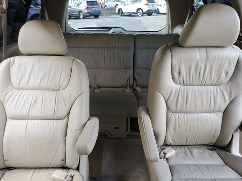 Used 2005 Honda Odyssey EX-L image 45
