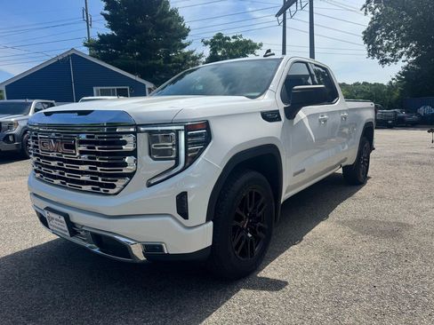 Used 2022 GMC Sierra 1500 Elevation AWD/4WD image 5