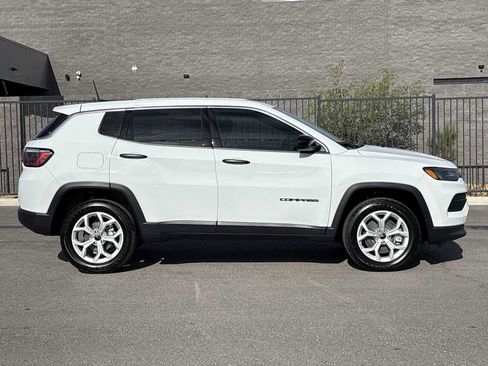 New 2025 Jeep Compass Sport image 10