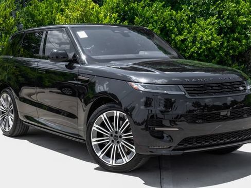 New 2026 Land Rover Range Rover Sport Dynamic SE AWD/4WD image 7