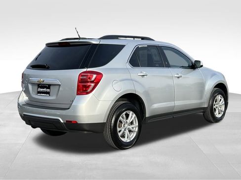 Used 2017 Chevrolet Equinox LT w/ Convenience Package image 7