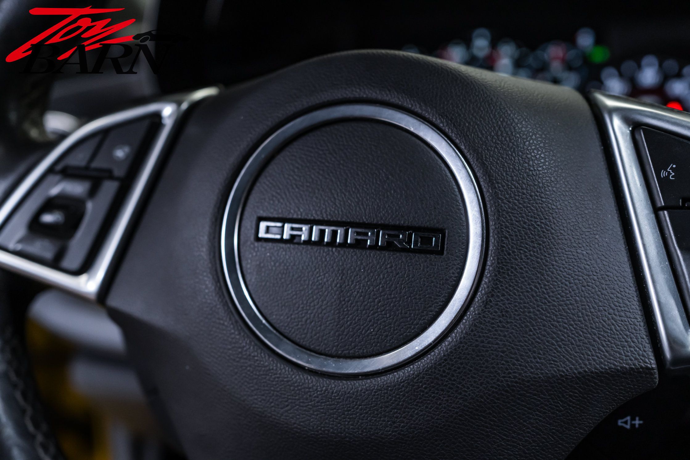 Used 2016 Chevrolet Camaro SS RWD image 31