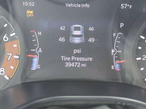Used 2025 Jeep Compass Limited AWD/4WD image 12
