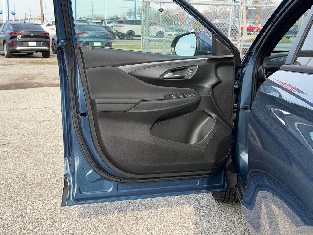 New 2026 Buick Envista Sport Touring w/ Convenience I Package FWD image 23