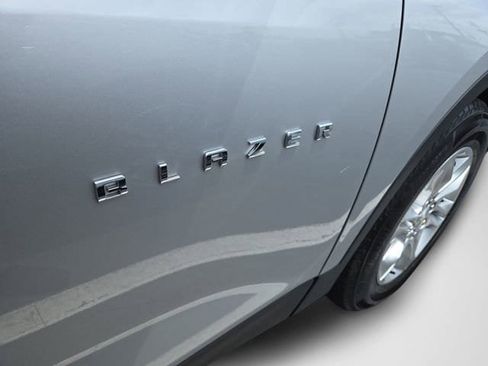 Used 2021 Chevrolet Blazer LT FWD image 36