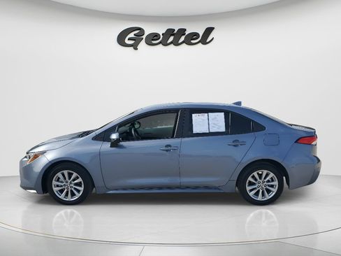 Used 2023 Toyota Corolla LE w/ LE Convenience Package FWD image 8