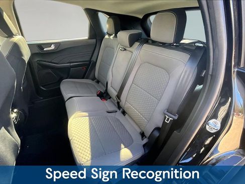 Used 2021 Ford Escape SE w/ SE Sport Appearance Package image 22