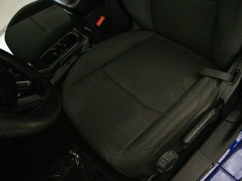 Used 2018 Jeep Wrangler Unlimited Sport image 24