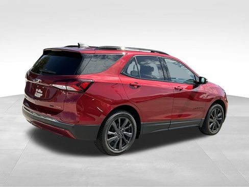 Used 2023 Chevrolet Equinox RS w/ RS Leather Package AWD/4WD image 11