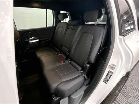 Used 2026 Mercedes-Benz GLB 250 image 18