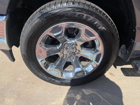 Used 2022 RAM 1500 Big Horn AWD/4WD image 12