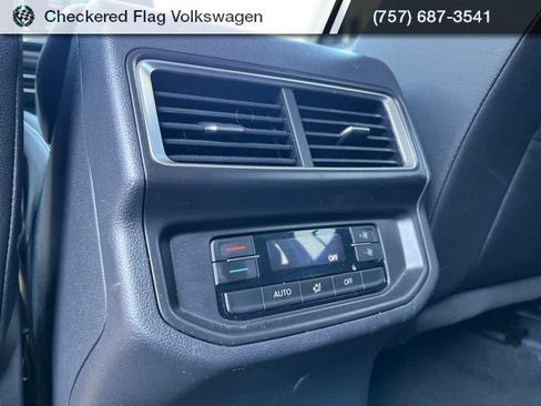 Used 2026 Volkswagen Atlas SE AWD/4WD image 28