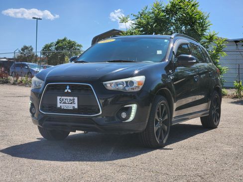 Used 2015 Mitsubishi Outlander Sport GT AWD/4WD image 2
