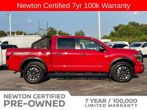 Used 2024 Nissan Titan PRO-4X w/ Pro-4x Convenience Package AWD/4WD image 4