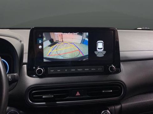 Used 2022 Hyundai Kona Limited AWD/4WD image 14