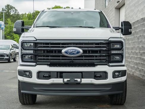 New 2026 Ford F250 Platinum AWD/4WD image 3