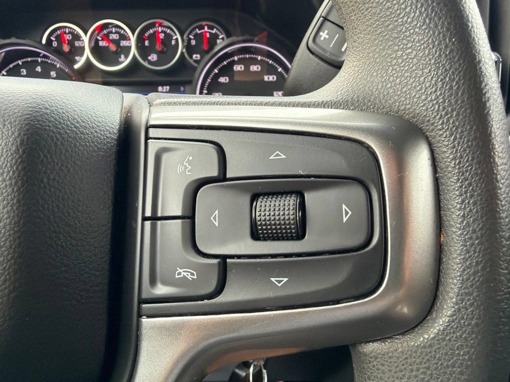 Used 2022 Chevrolet Silverado 1500 Custom Trail Boss w/ Safety Confidence Package AWD/4WD image 19